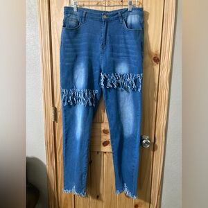 Unbranded size 2X stretch Frayed Hem Blue Jeans